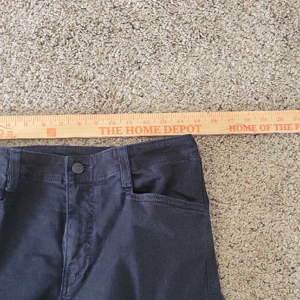 Ladies Vince Black Cargo Pants - Picture 4 of 6